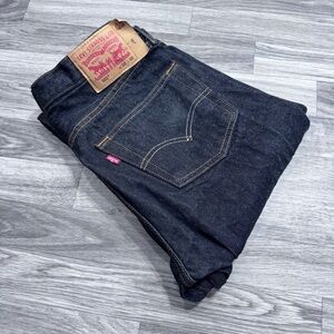 👖 Levi’s 501 Original Fit Jeans (Sold)